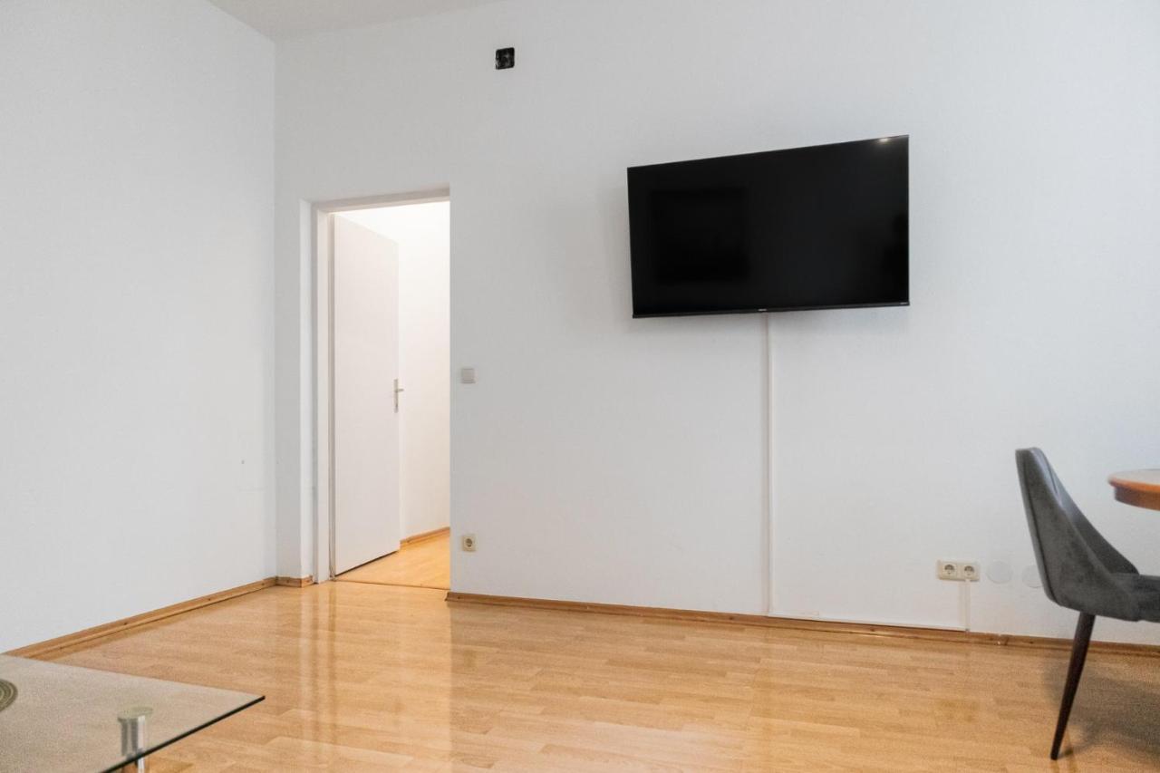 Welcoming 3Br Budget Apt. Well Connected Wina Bagian luar foto